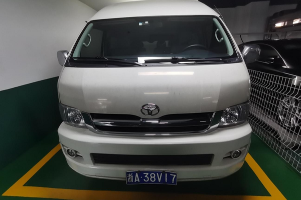 序号17：浙A38V17海狮JTFSX23P466车辆