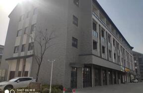 位于嘉善县西塘镇平川商贸中心二期4号楼(2-4层)公寓房