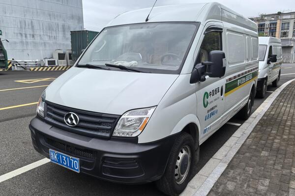 序号01：浙 K13170轻型封闭货车