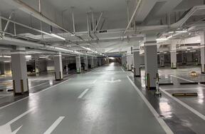 标的五：位于浙江省宁波市春风景里29个地下停车位租赁权拍卖