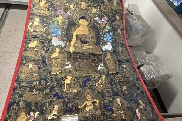 序号2，评估编号18078，唐卡，
尺寸（cm）：80×112