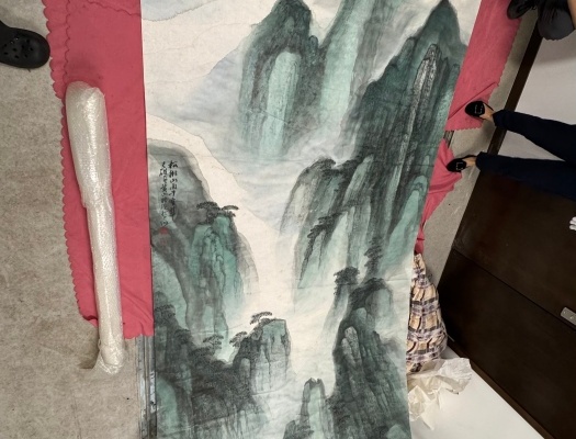 序号28，编号15437，
作者：蔡天雄
作品：黄山胜境