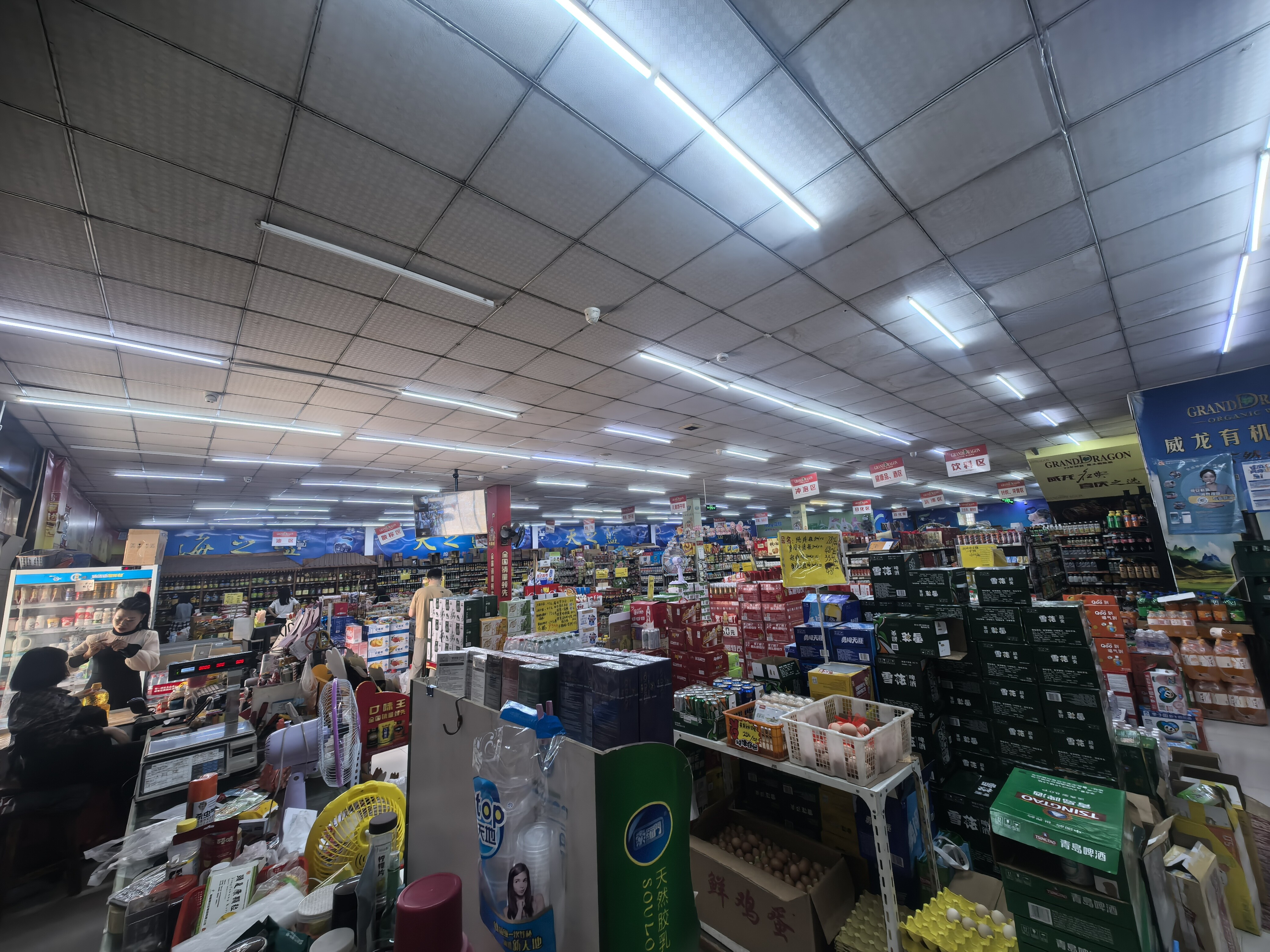 临海市邵家渡街道兴汇村办公楼对面2层店铺整体出租