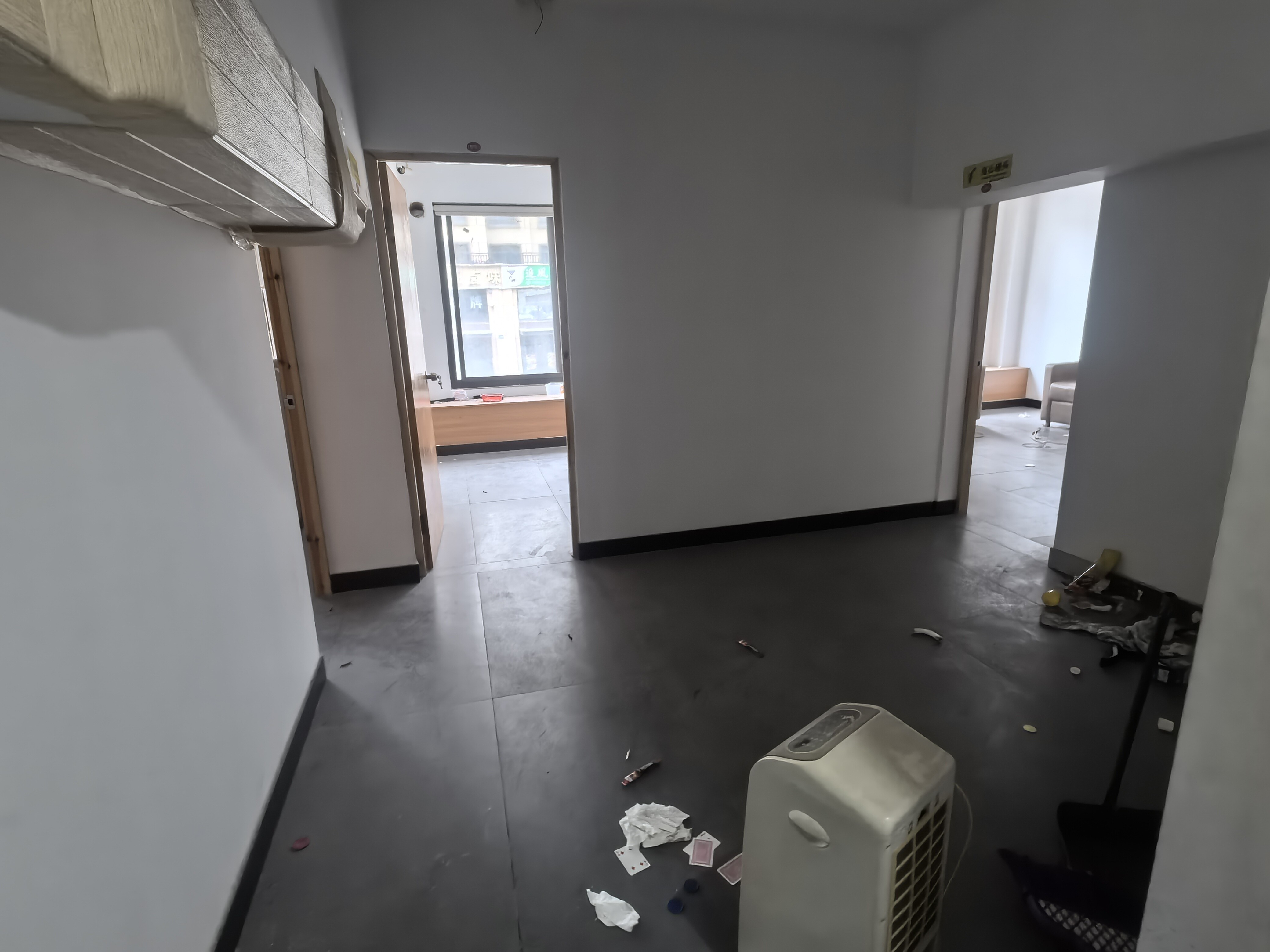 临海市大洋街道西林村西林家园物业经营用房的租赁权