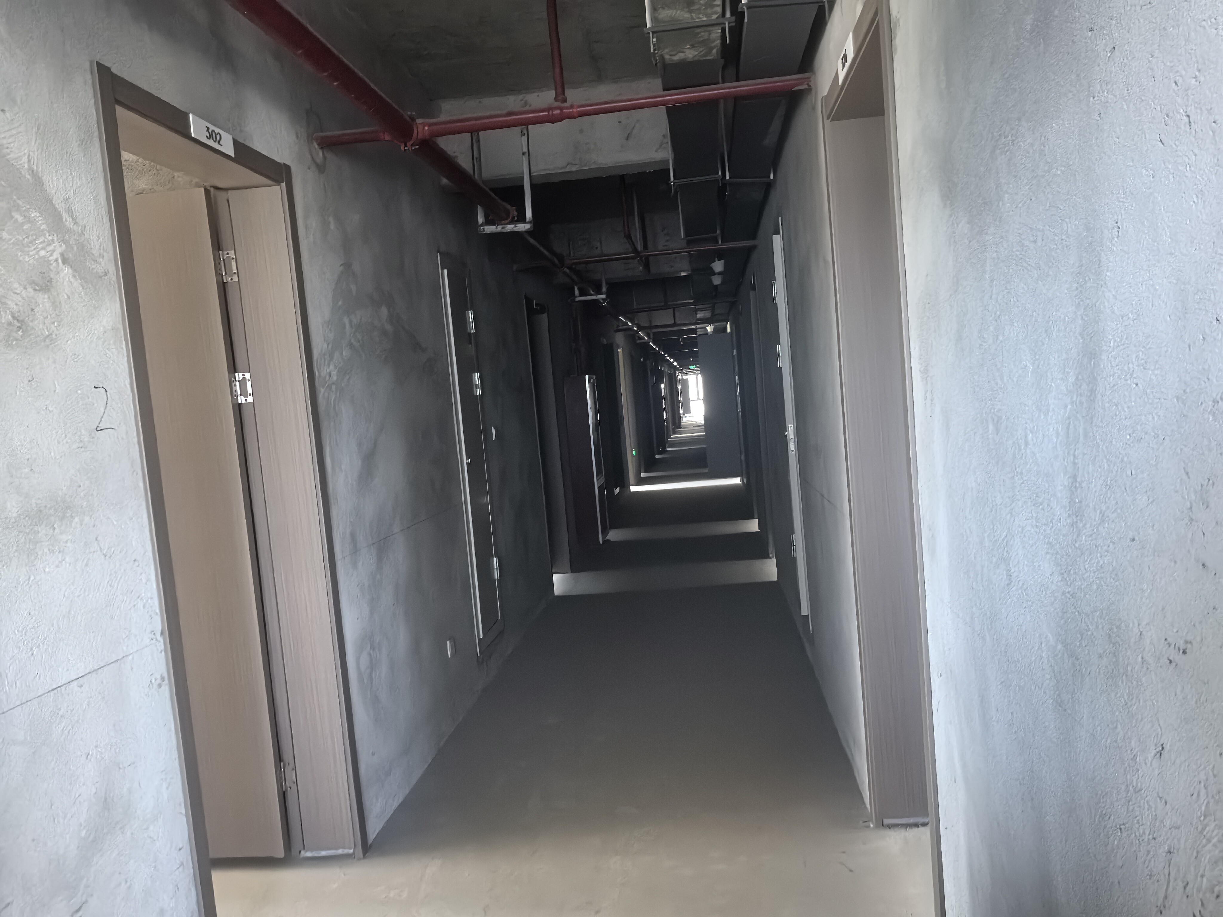 临海市大洋街道西林路163号商业房地产（1-5层）的租赁权