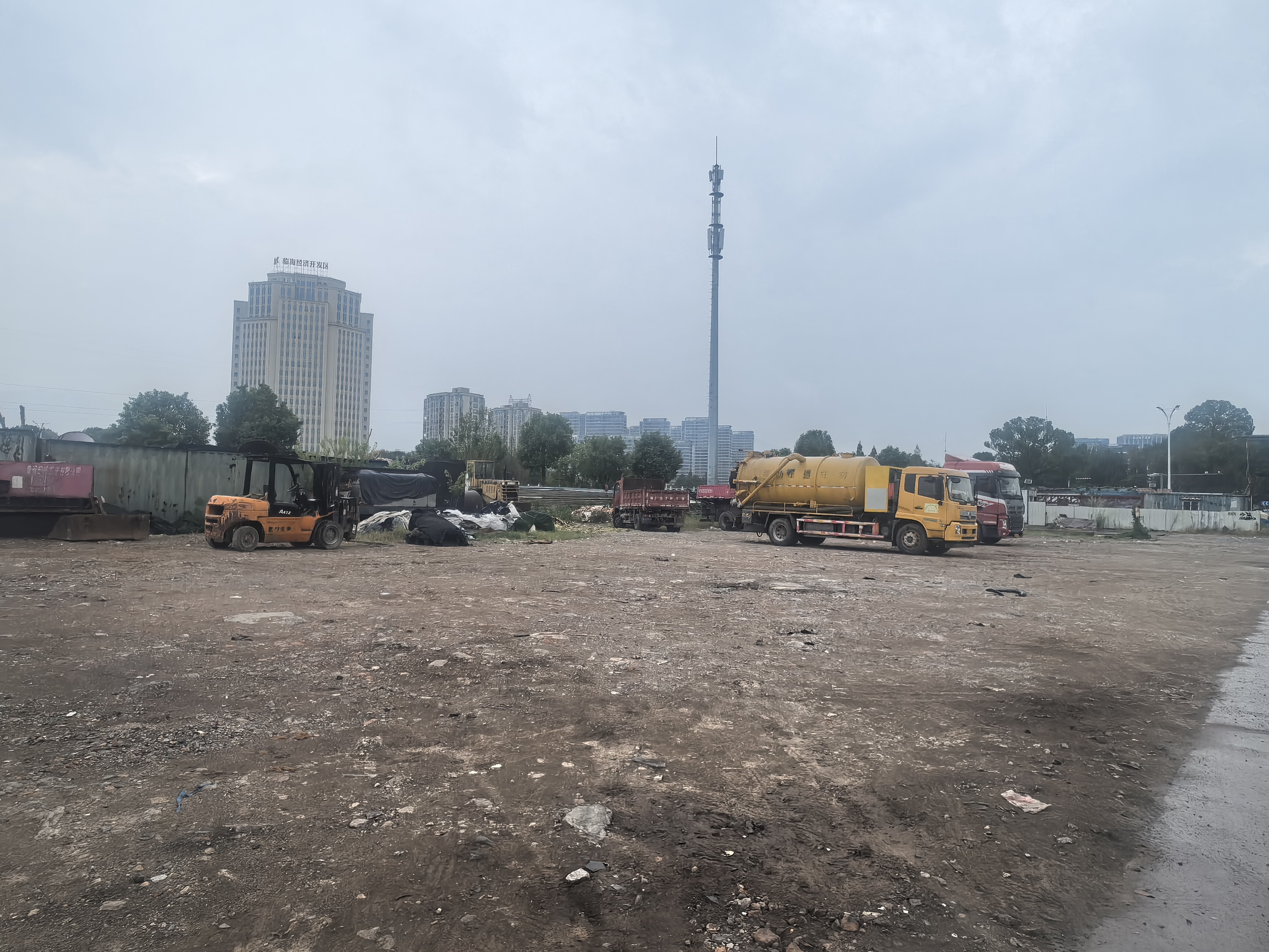 临海市大洋街道庄头社区永福庙北边场地的租赁权