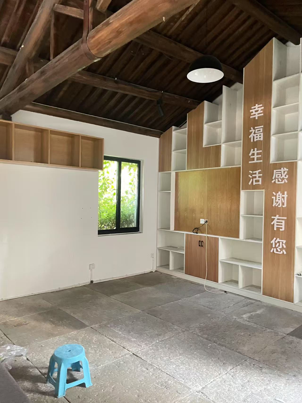 临海市古城街道鹿城路与泉井洋路交界处房屋的租赁权