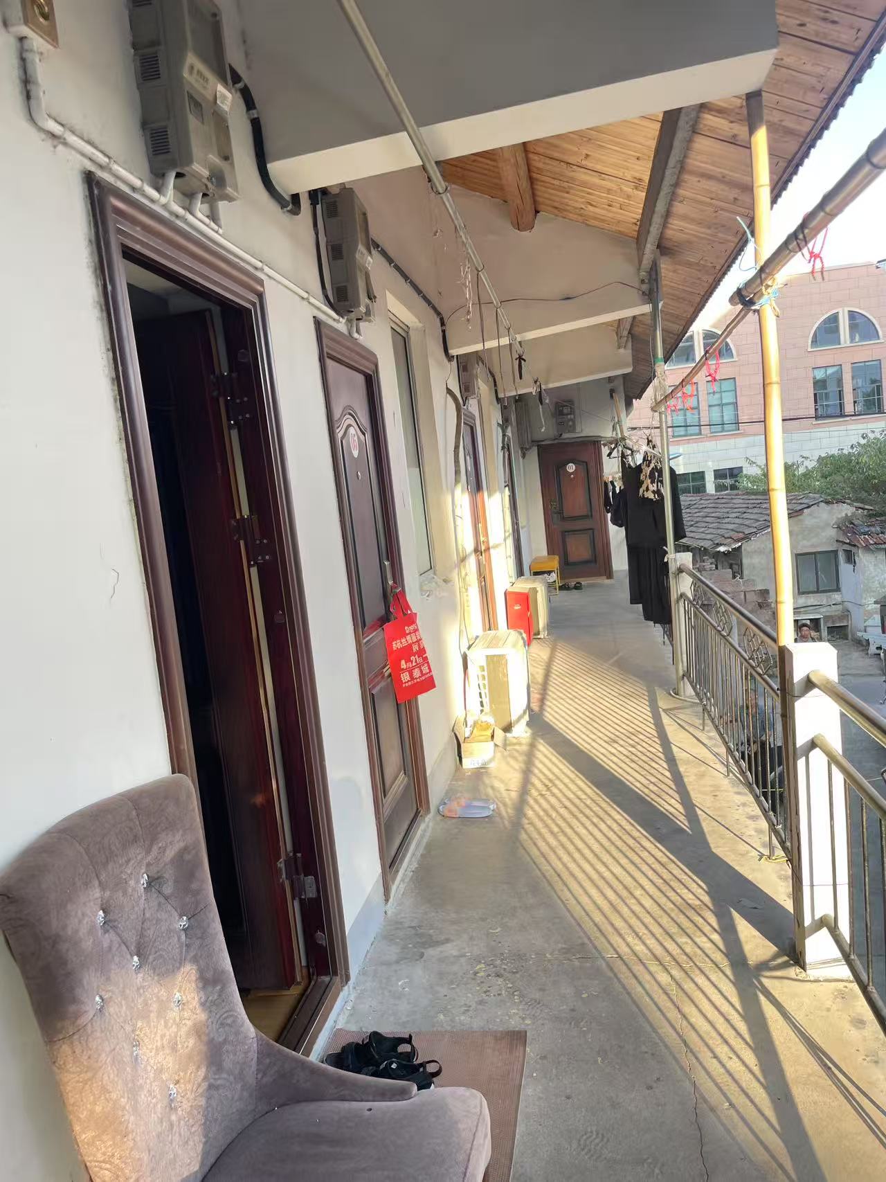 临海市古城街道洪池路61号房屋的租赁权