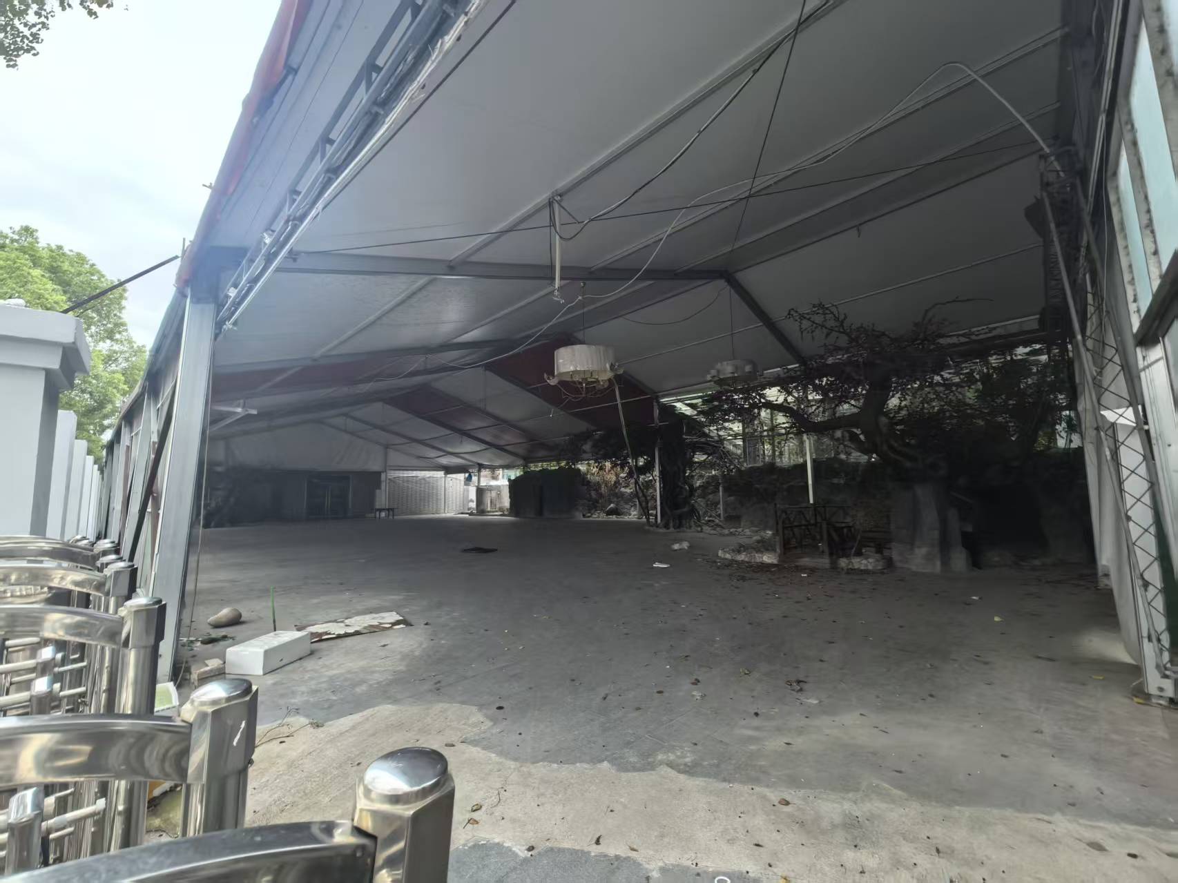 临海市古城街道江滨东路169号房屋的租赁权