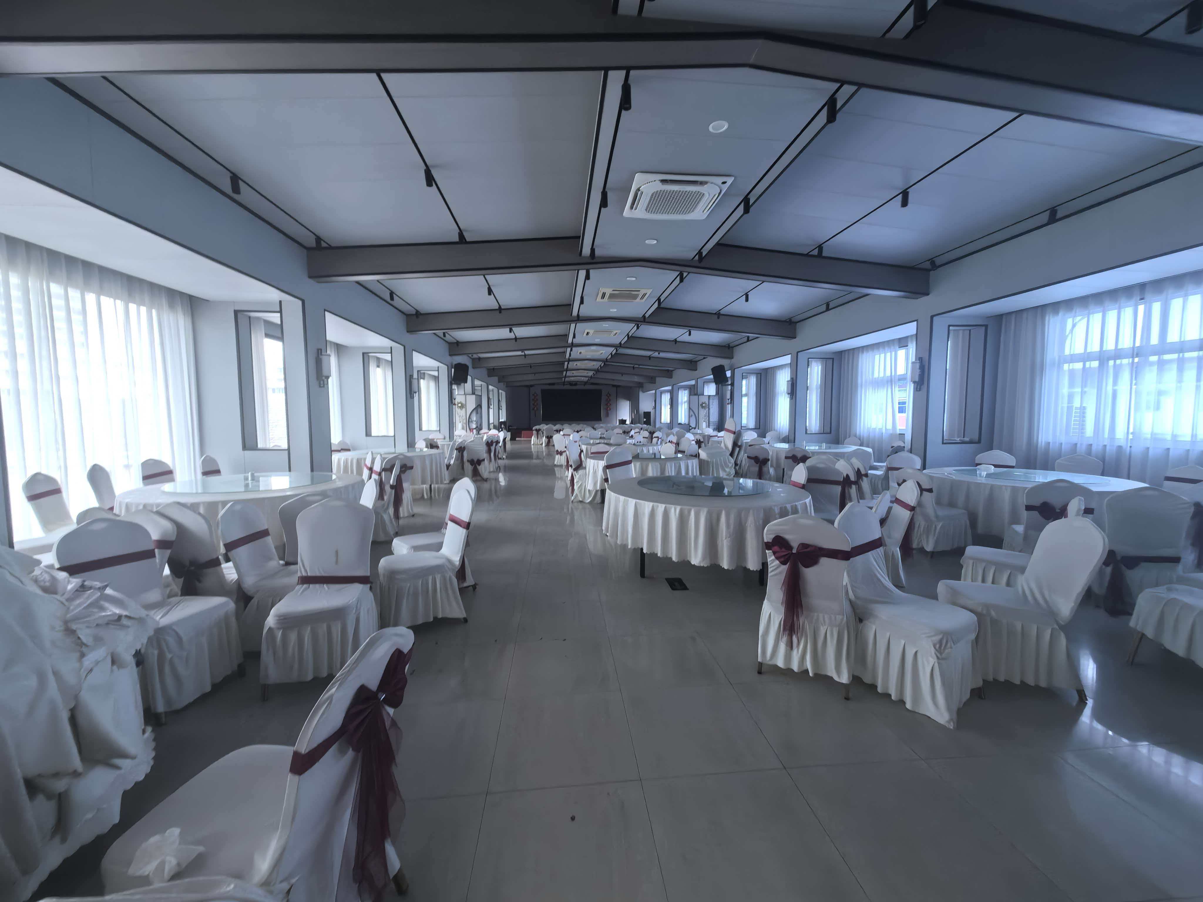 临海市古城街道下桥路227号房屋（原君宴府）的租赁权