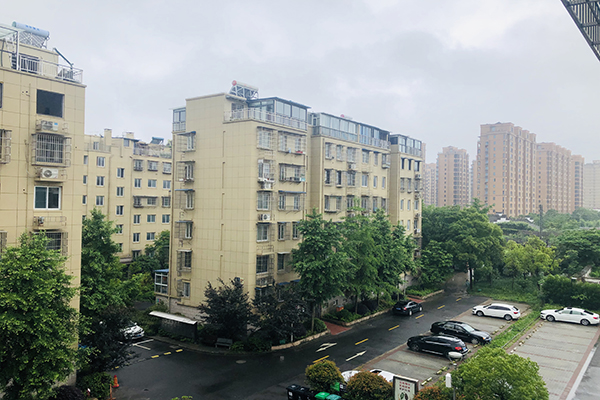 序号01：天成家园23幢102号204室
