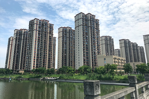 绍兴市越城区金群家园东区14处房屋租赁权（整体租赁）