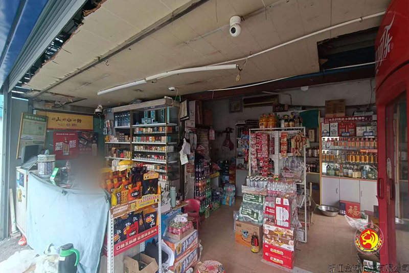 宁波轻纺城东饮街底小店的租赁权