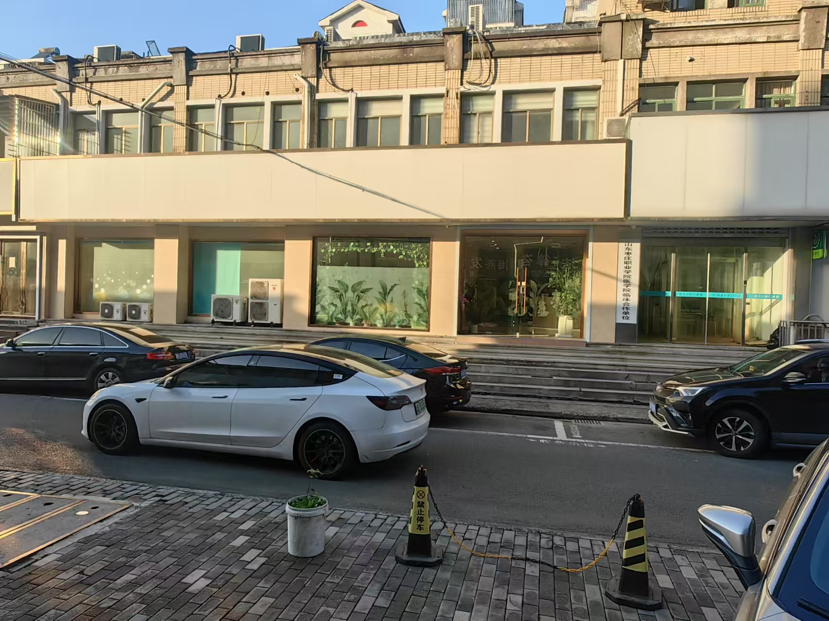 余姚市保庆路125号楼房屋租赁权