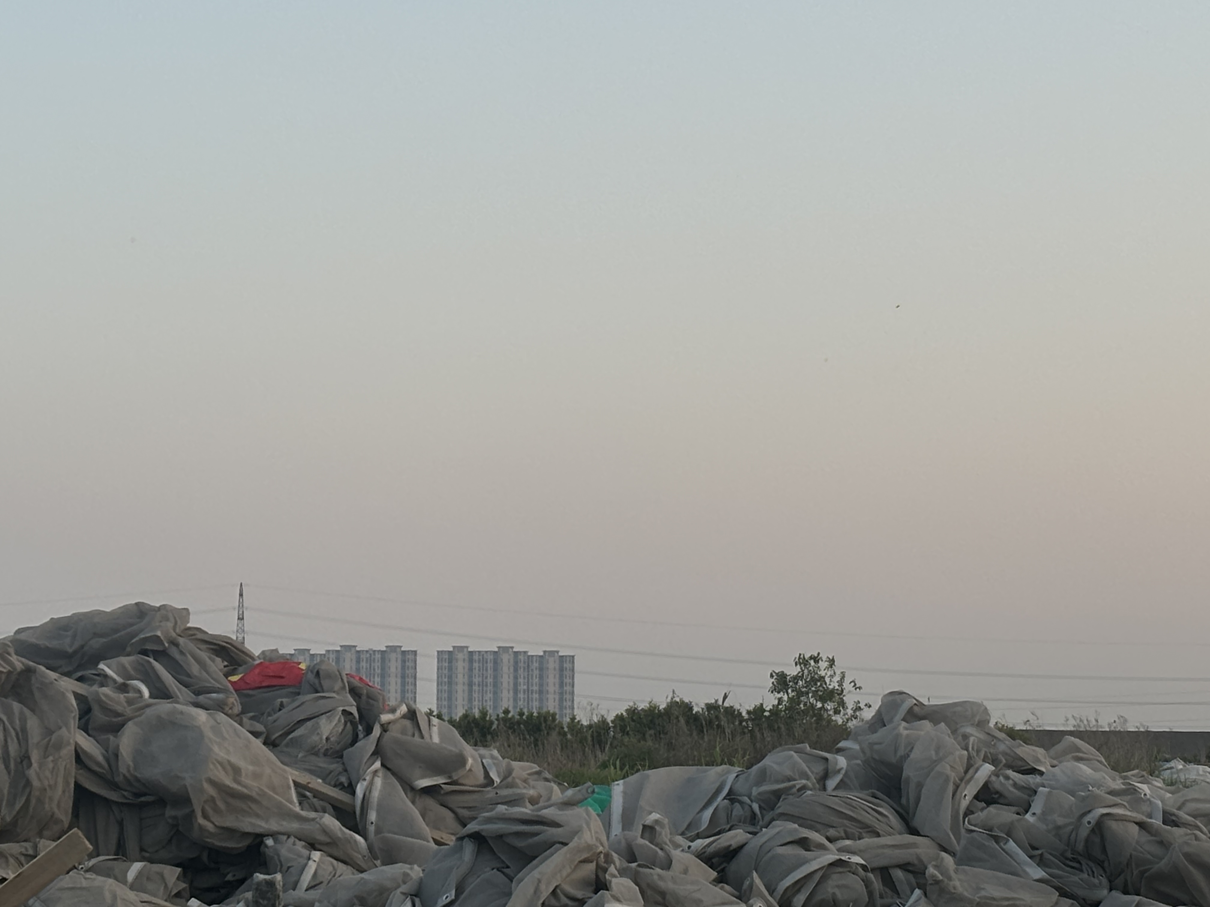 慈溪市坎墩街道孙方村一处坑塘水面场地租赁权