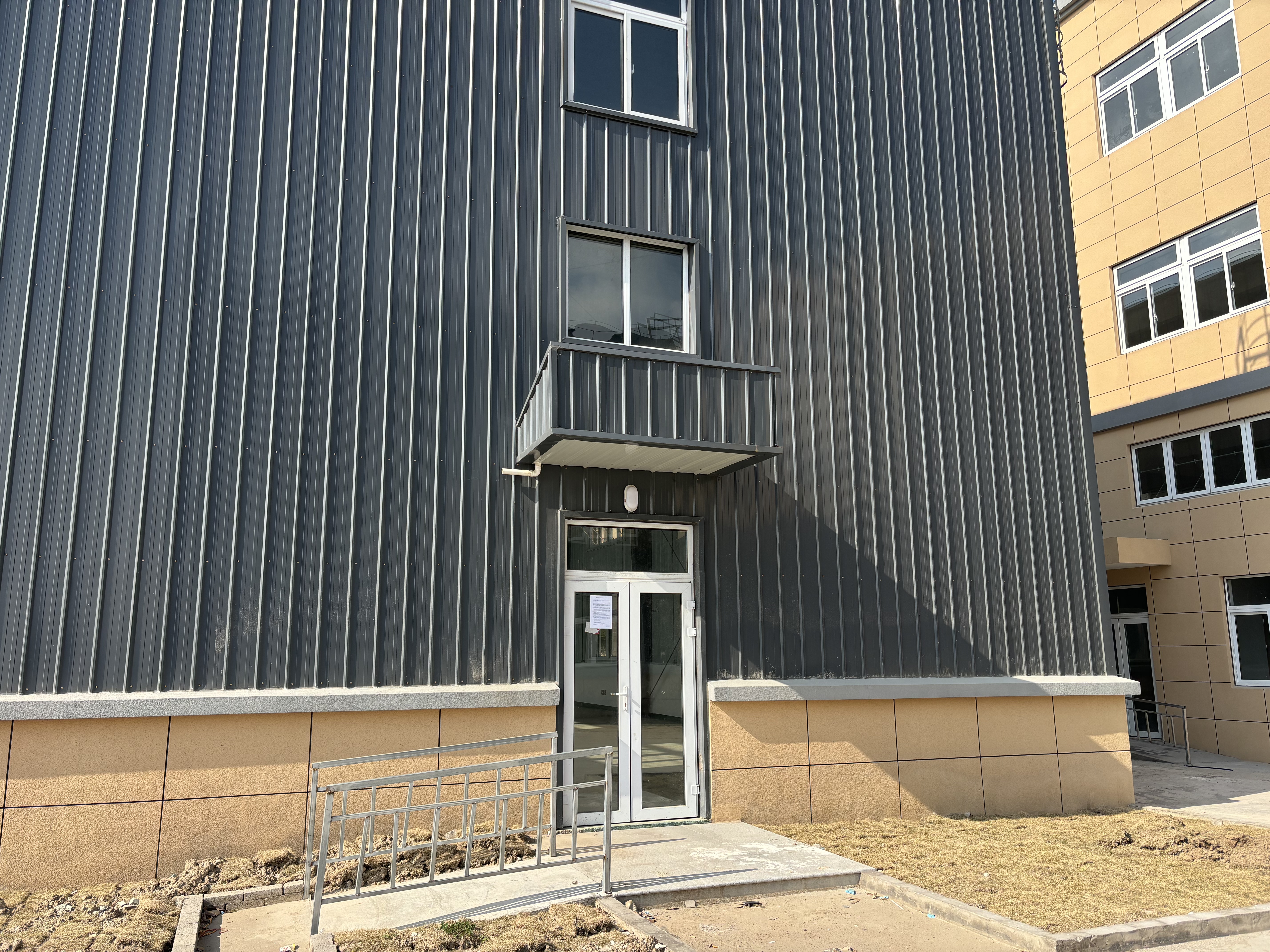 慈溪市坎墩街道四塘南村农事服务中心房屋租赁权