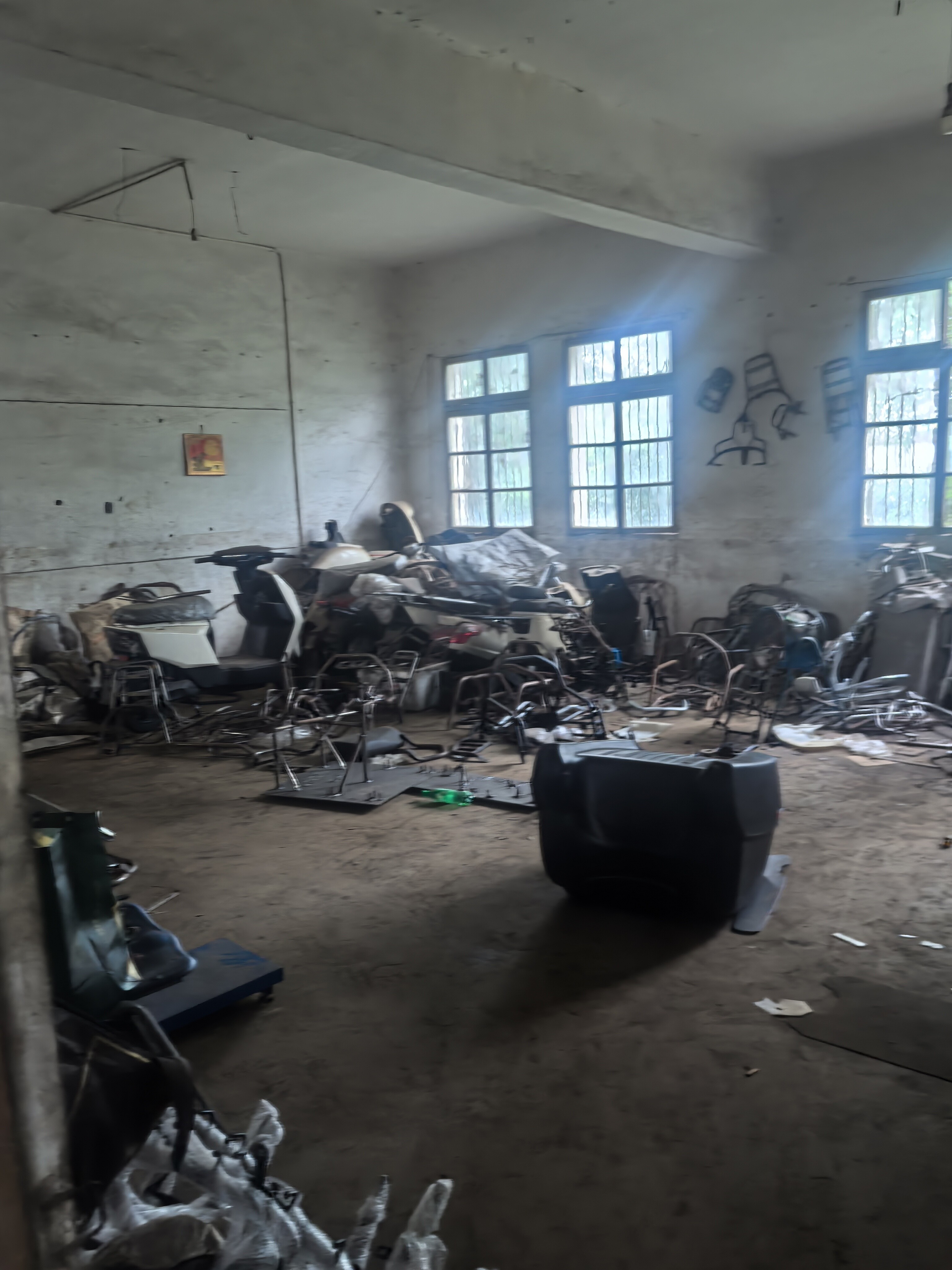 临海市大洋街道丁家洋村1-11号原老小学房屋及厂棚（整体出租）