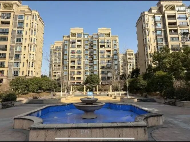 宁波市江北区天成家园南区54套住宅整体租赁权