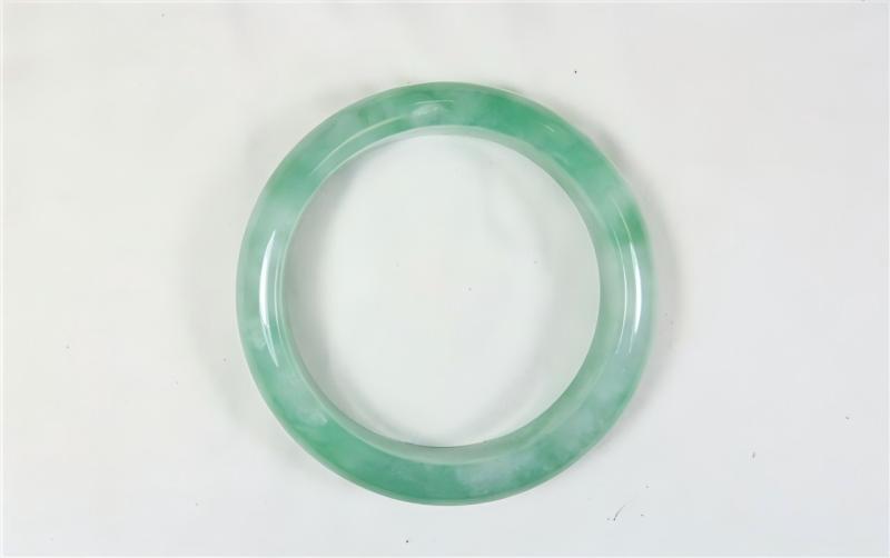 序号68，QT220381111，翡翠手镯