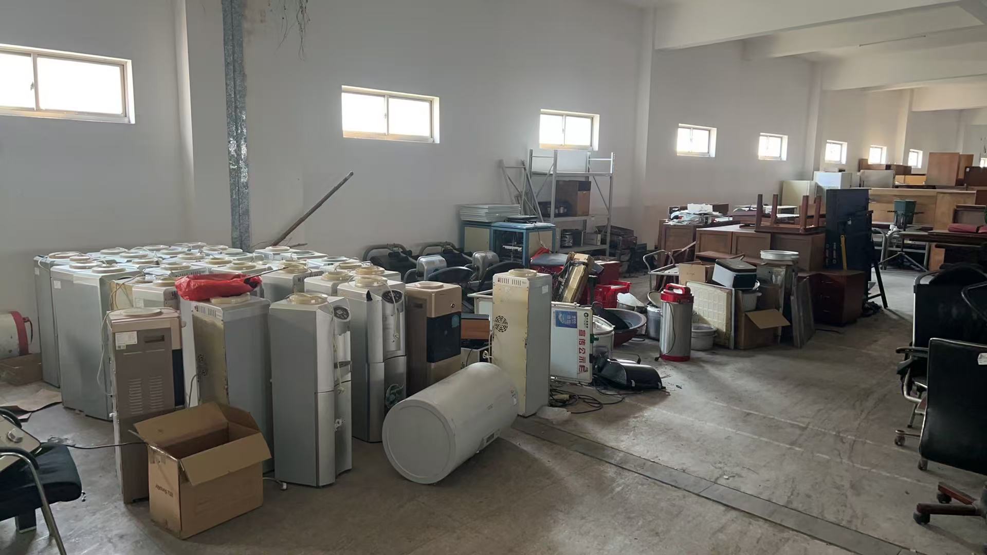 台式电脑、数码相机、空调等设备资产一批