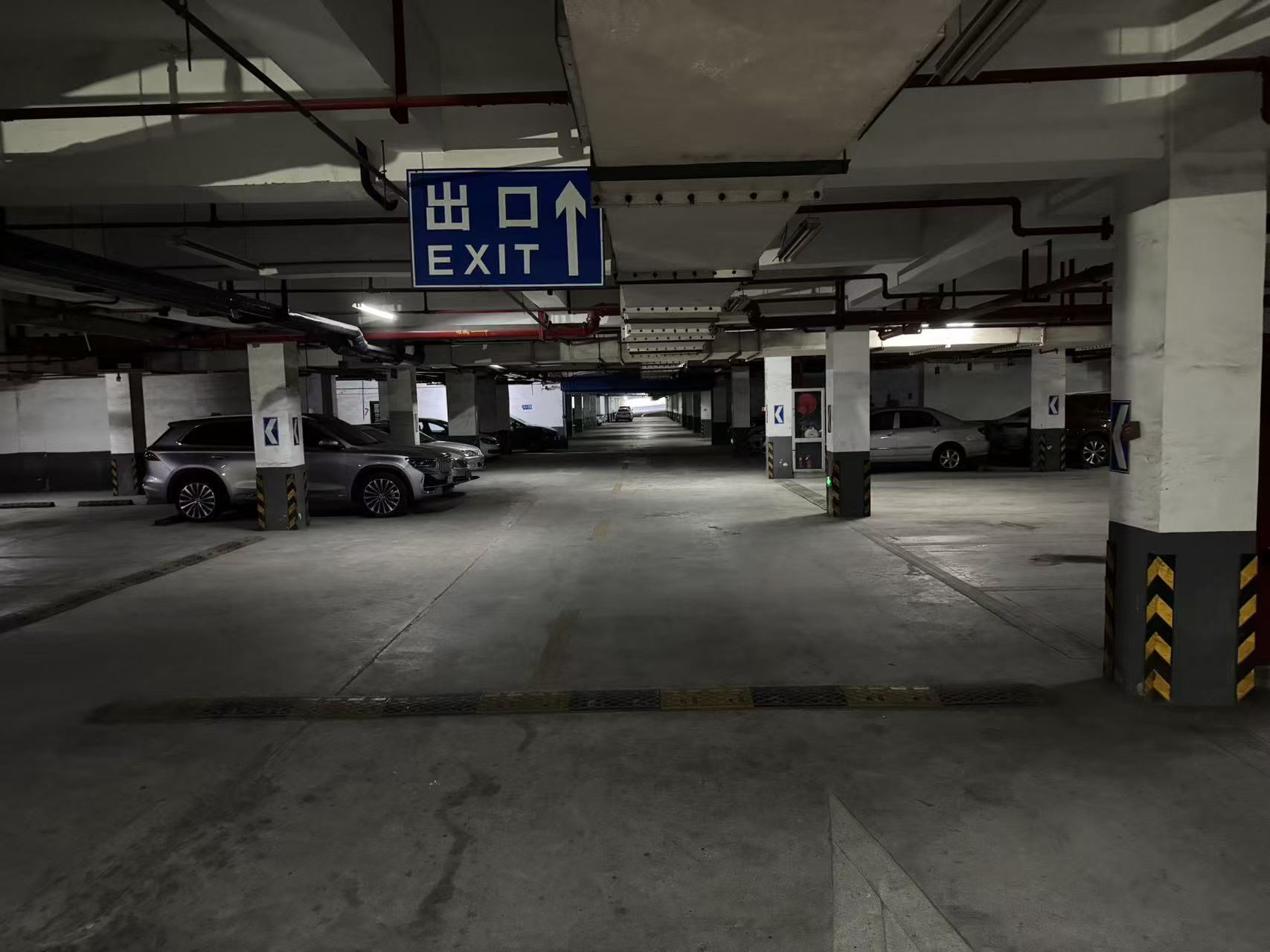 浙江省宁波市鄞州区和泰雅苑159个地下停车位租赁权