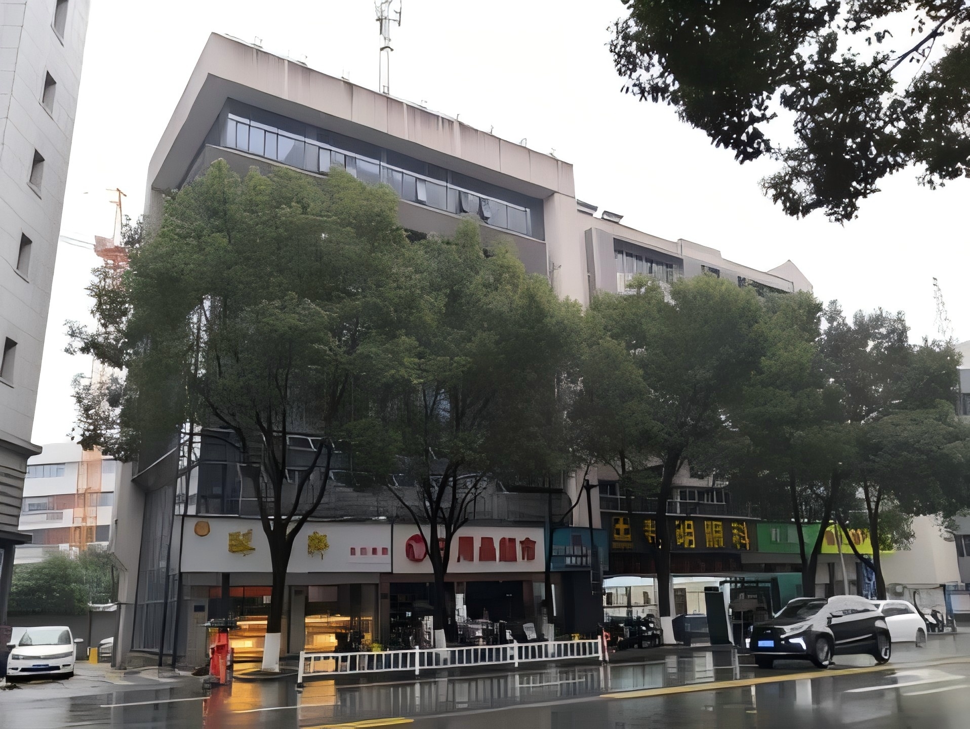 建德市新安街道新安东路老烟草大楼2楼东房产