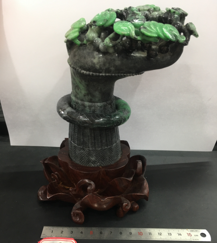 序号29,21225,翡翠摆件,评估价:30000