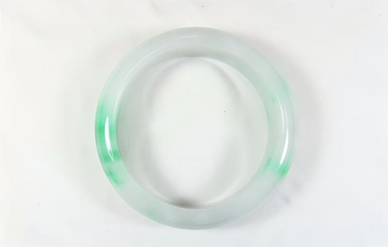 序号31,QT220381043,翡翠手镯,评估价:25000