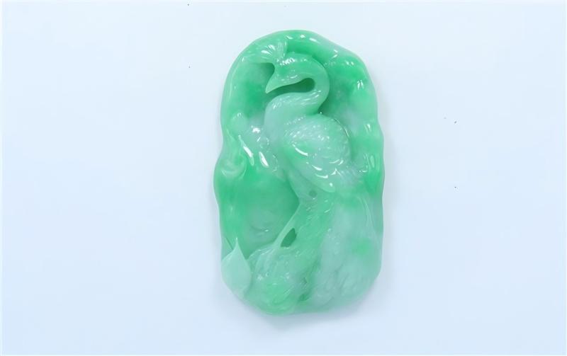 序号33,21118,翡翠挂件,评估价:20000