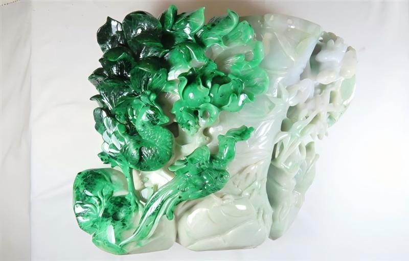 序号40,QT220381304,翡翠摆件,评估价:20000