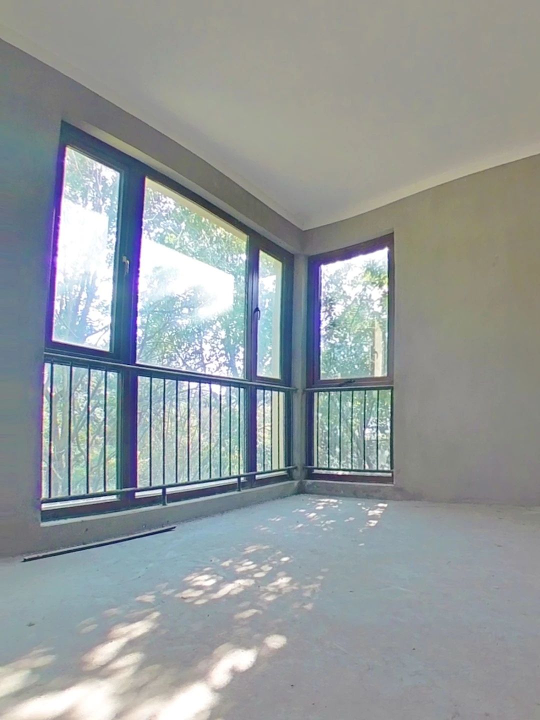 浙江省宁波市余姚市丈亭镇诺丁山郡庄园135幢B室