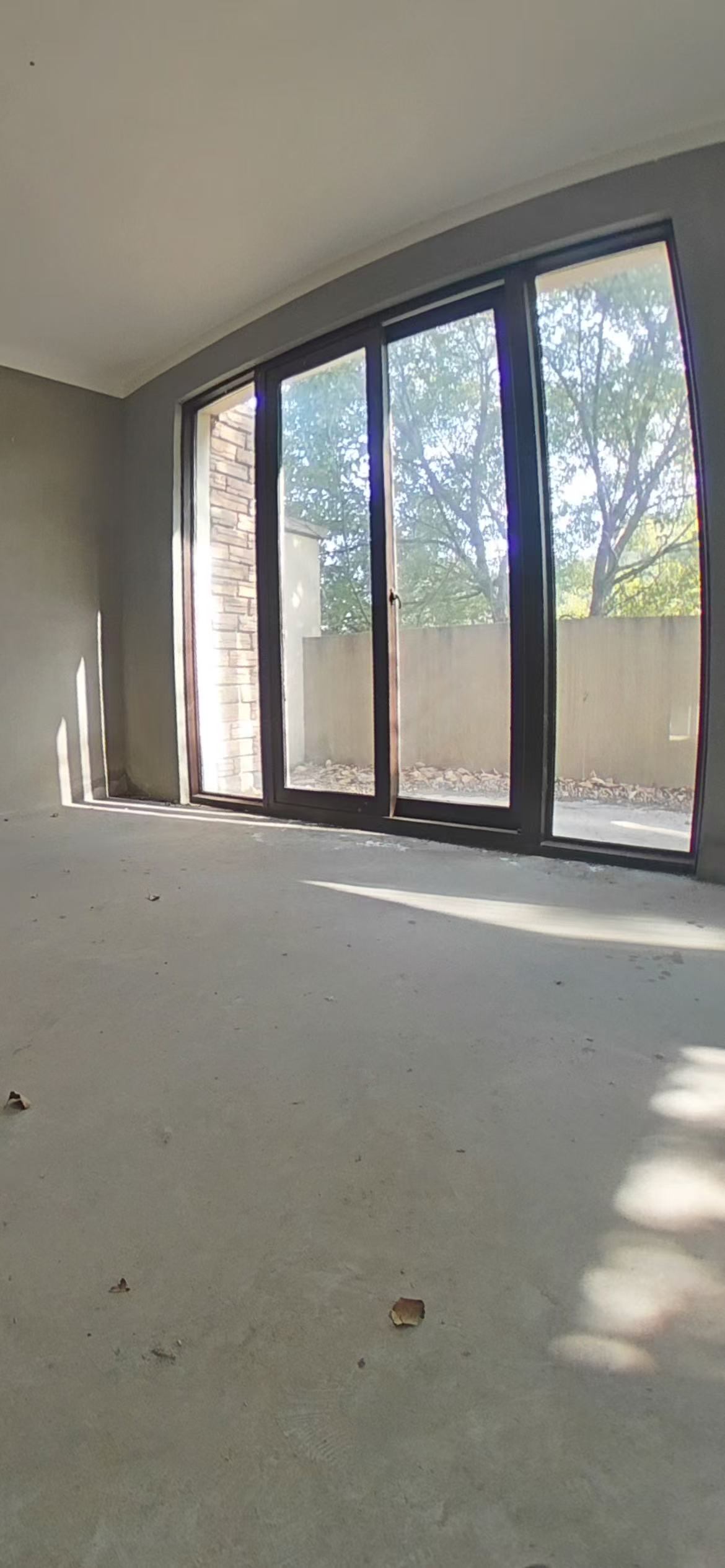 浙江省宁波市余姚市丈亭镇诺丁山郡庄园135幢B室