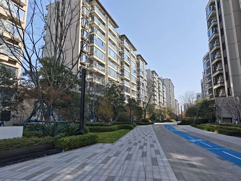 宁波市鄞州区邱隘镇湖光印小区11幢67套住宅整体租赁权