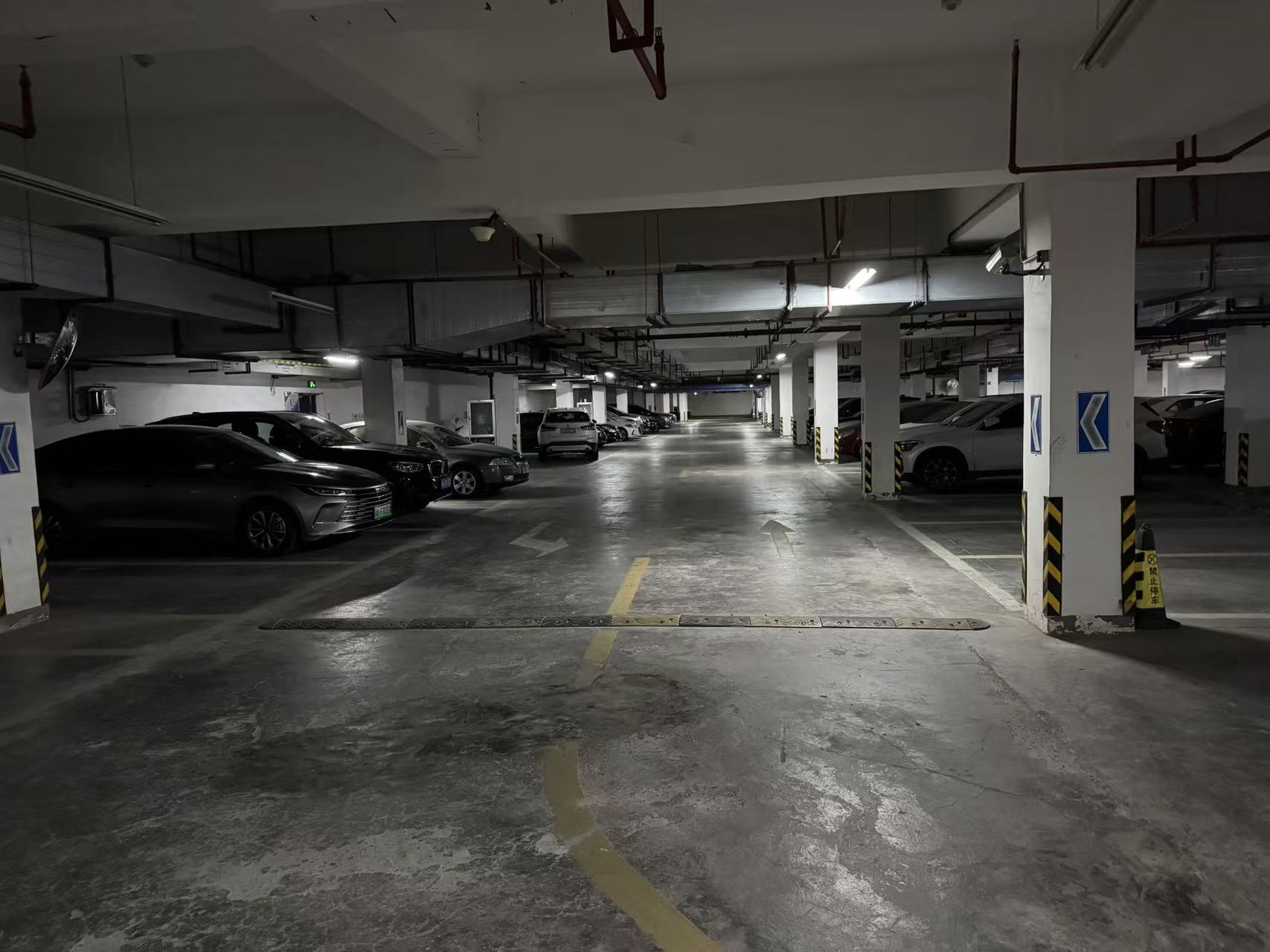 浙江省宁波市慧和家园294个地下停车位租赁权