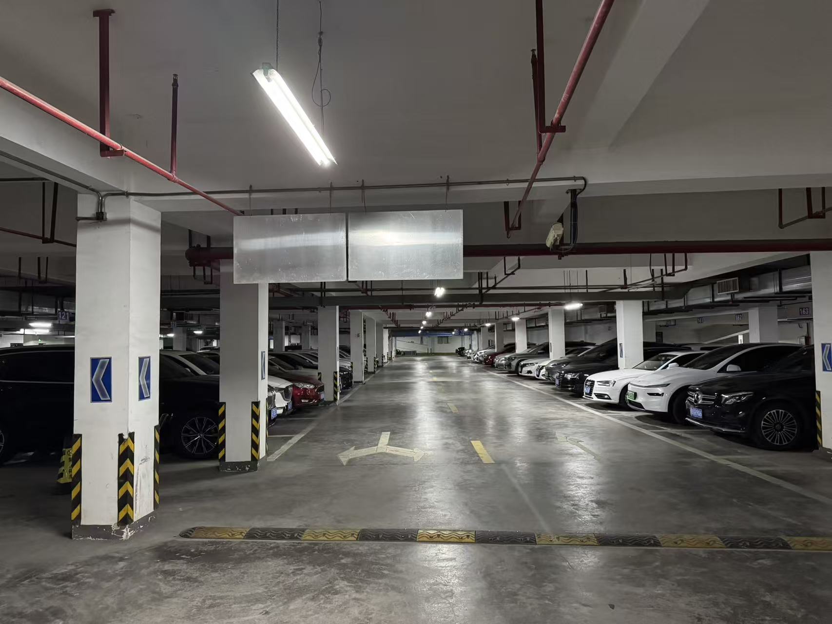 浙江省宁波市慧和家园294个地下停车位租赁权