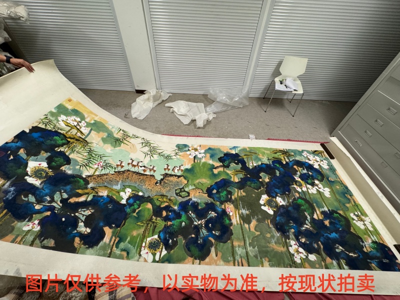 序号2，编号15433，
作者：韩天衡
作品：荷塘景致