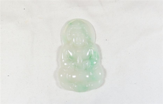 序号61，翡翠挂件，共250件